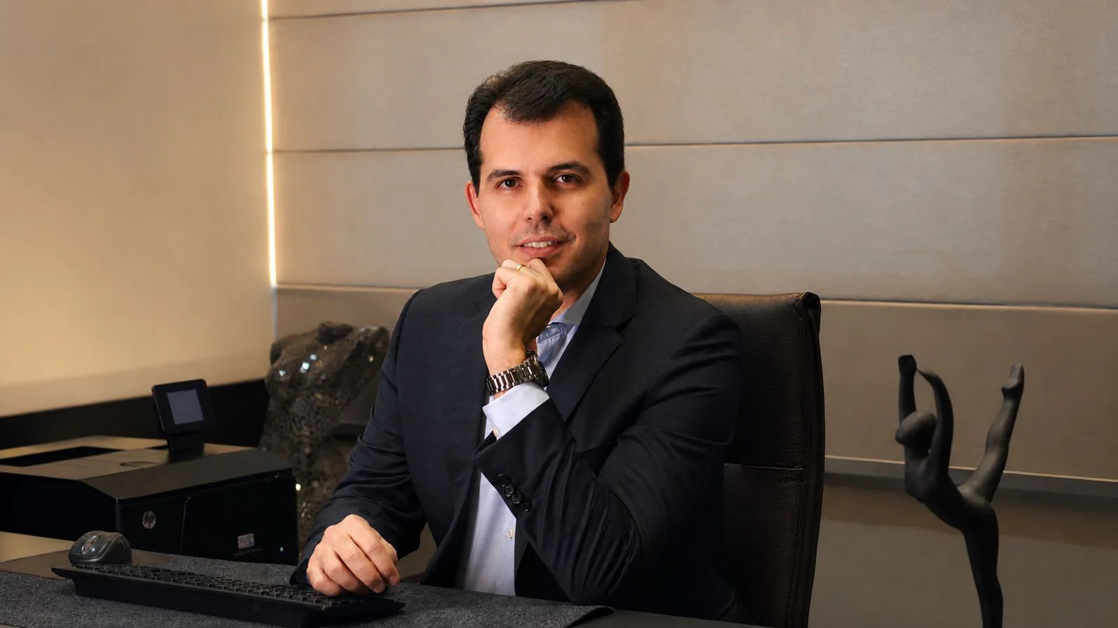 Dr. Bruno Figueiredo